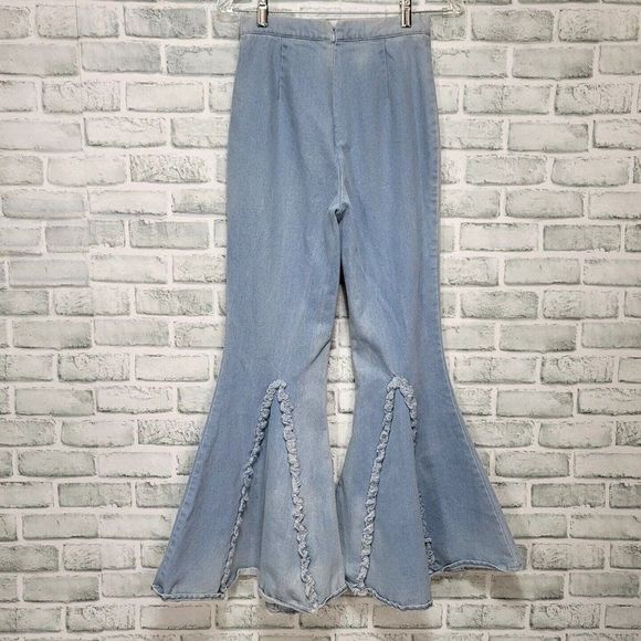 Hamburger Studio Womens M Light‎ Wash Denim High Waisted Bell Bottom Jeans - Picture 3 of 4